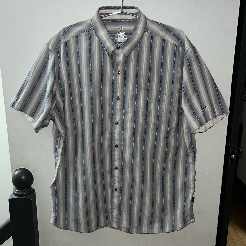 KÜHL Men’s Short Sleeve Button Down Shirt – XL Blue Gray Striped